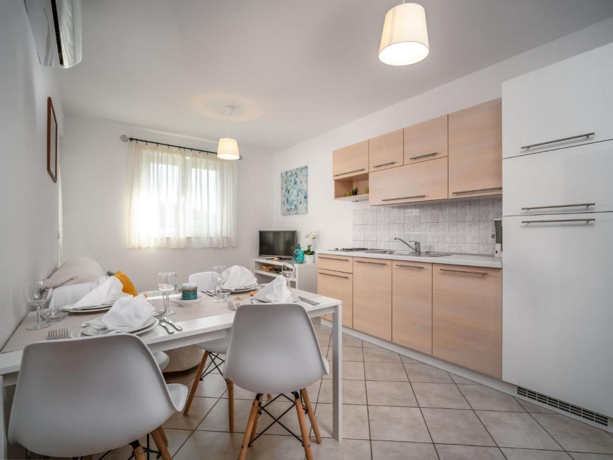 Apartment Fiore-1 By Interhome Gedići Eksteriør bilde